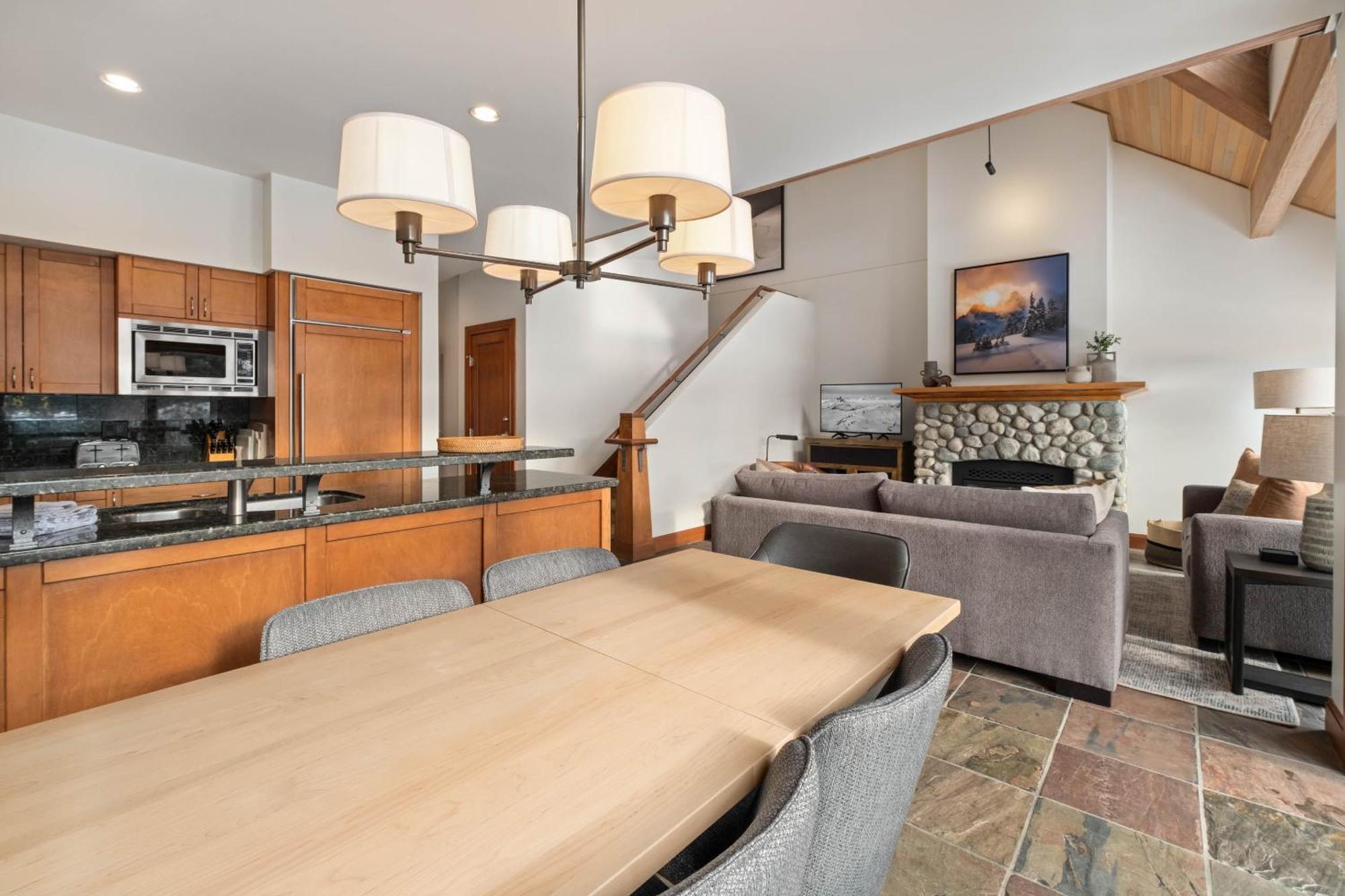 Montebello By Whistler Premier Extérieur photo