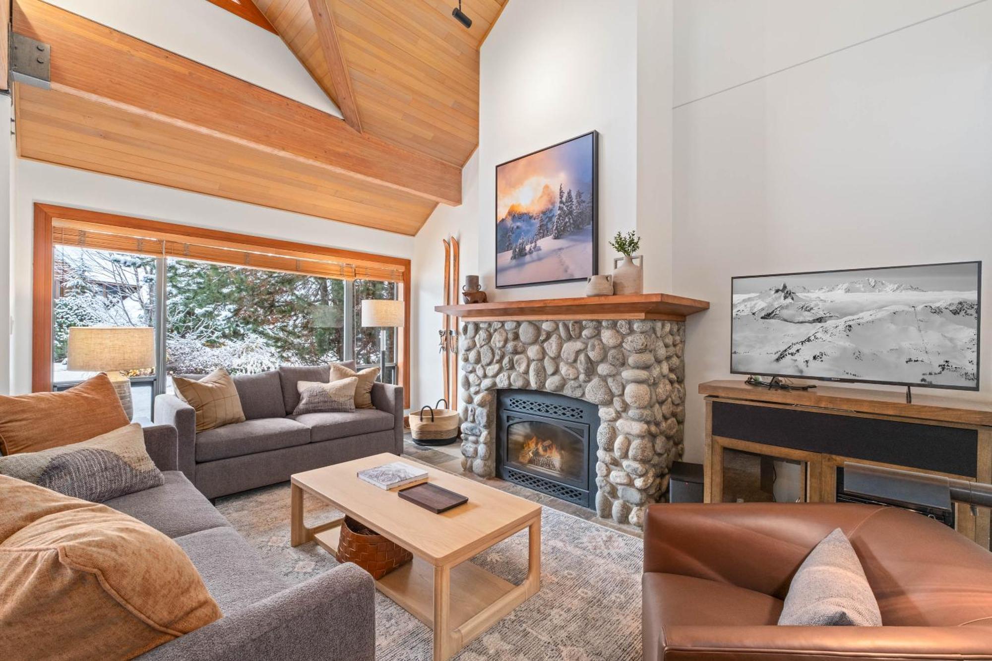 Montebello By Whistler Premier Extérieur photo